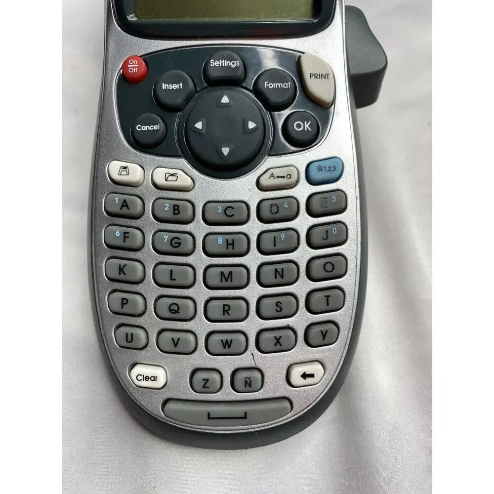 DYMO LT-100H LetraTag Handheld Portable Label Maker Batteries Not Included ￼